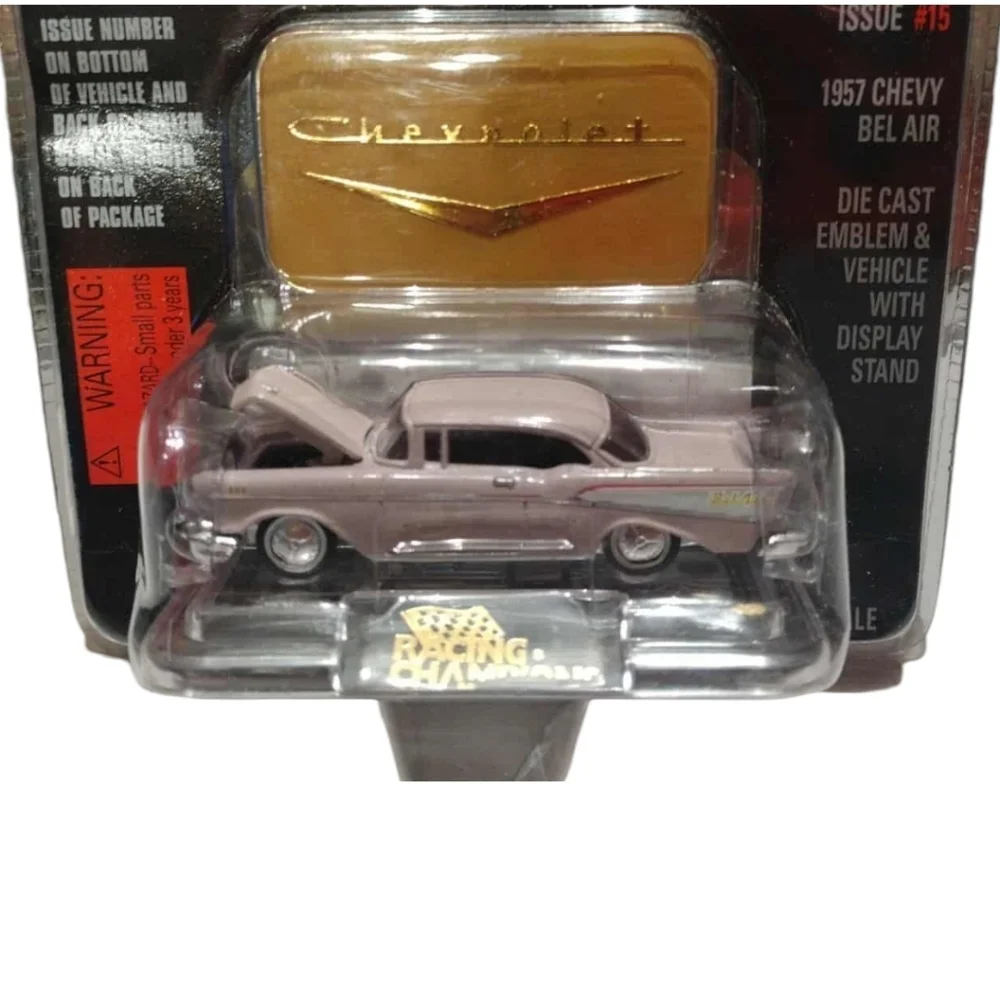 Racing Champions Issue #15 Mint Edition 1957 Chevy Bel Air diecast Car!